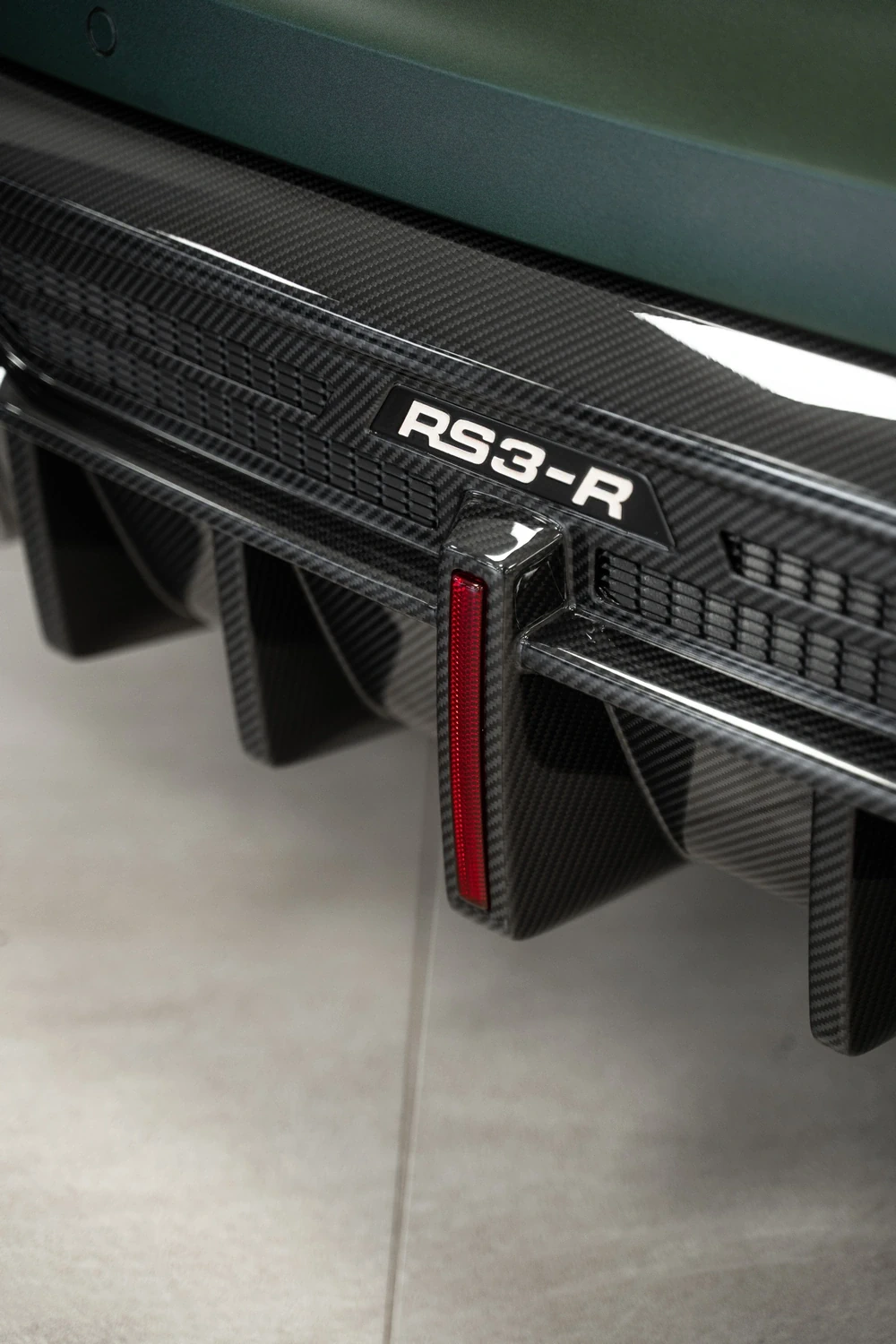 ABT audi RS3-R tuning v IAMWORK